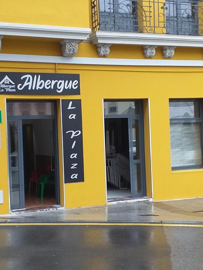 Albergue La Plaza Tineo Exterior photo